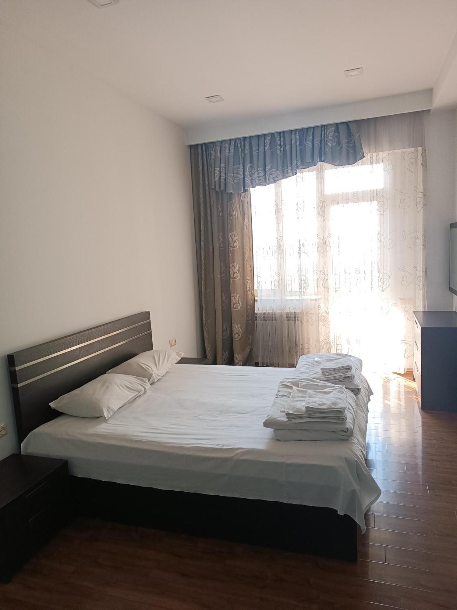 Rent Inn Yerevan On Buzand Street מראה חיצוני תמונה