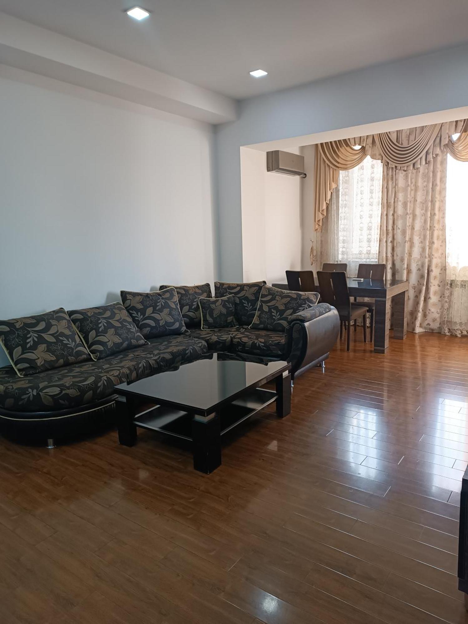 Rent Inn Yerevan On Buzand Street מראה חיצוני תמונה