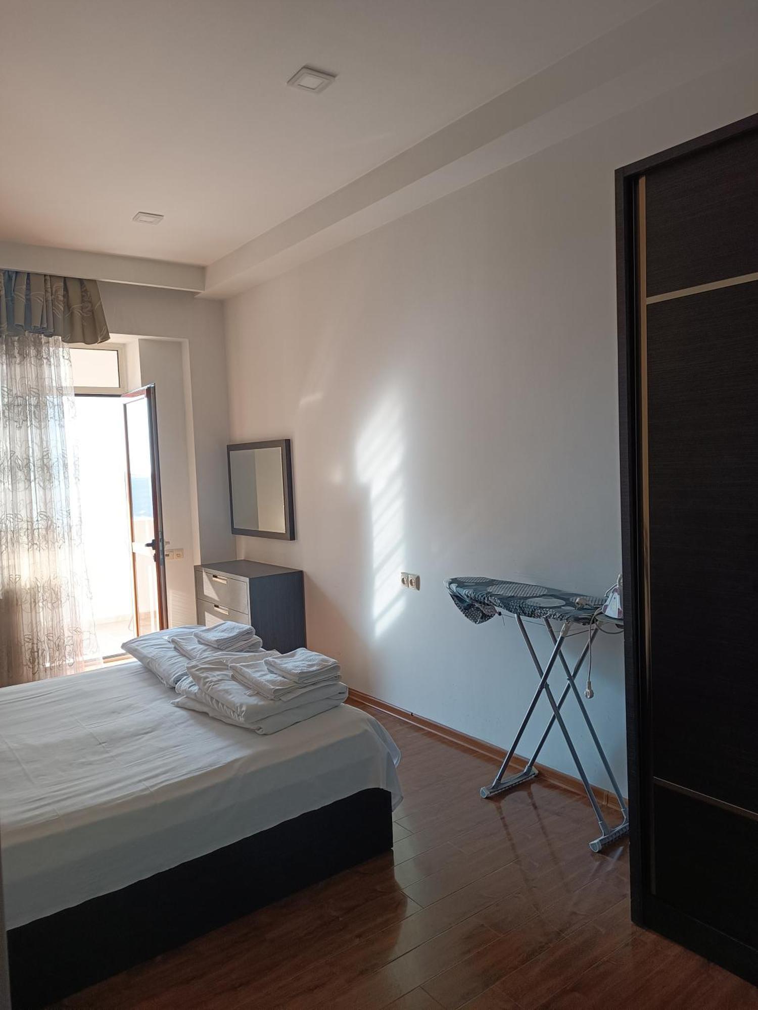 Rent Inn Yerevan On Buzand Street מראה חיצוני תמונה